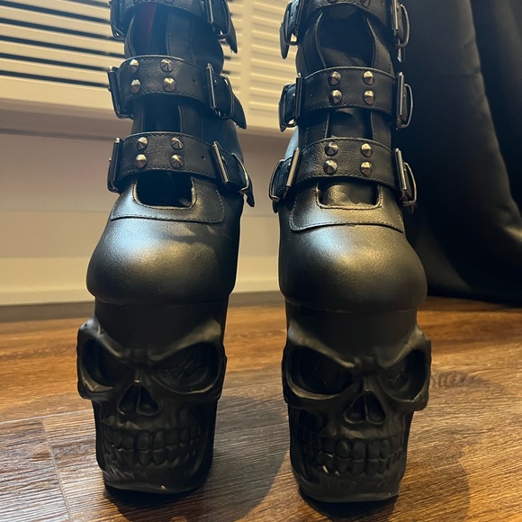 Pleaser Heels Gothic Rapture Platform Boot Women’s Size 10 - Picture 5 of 6